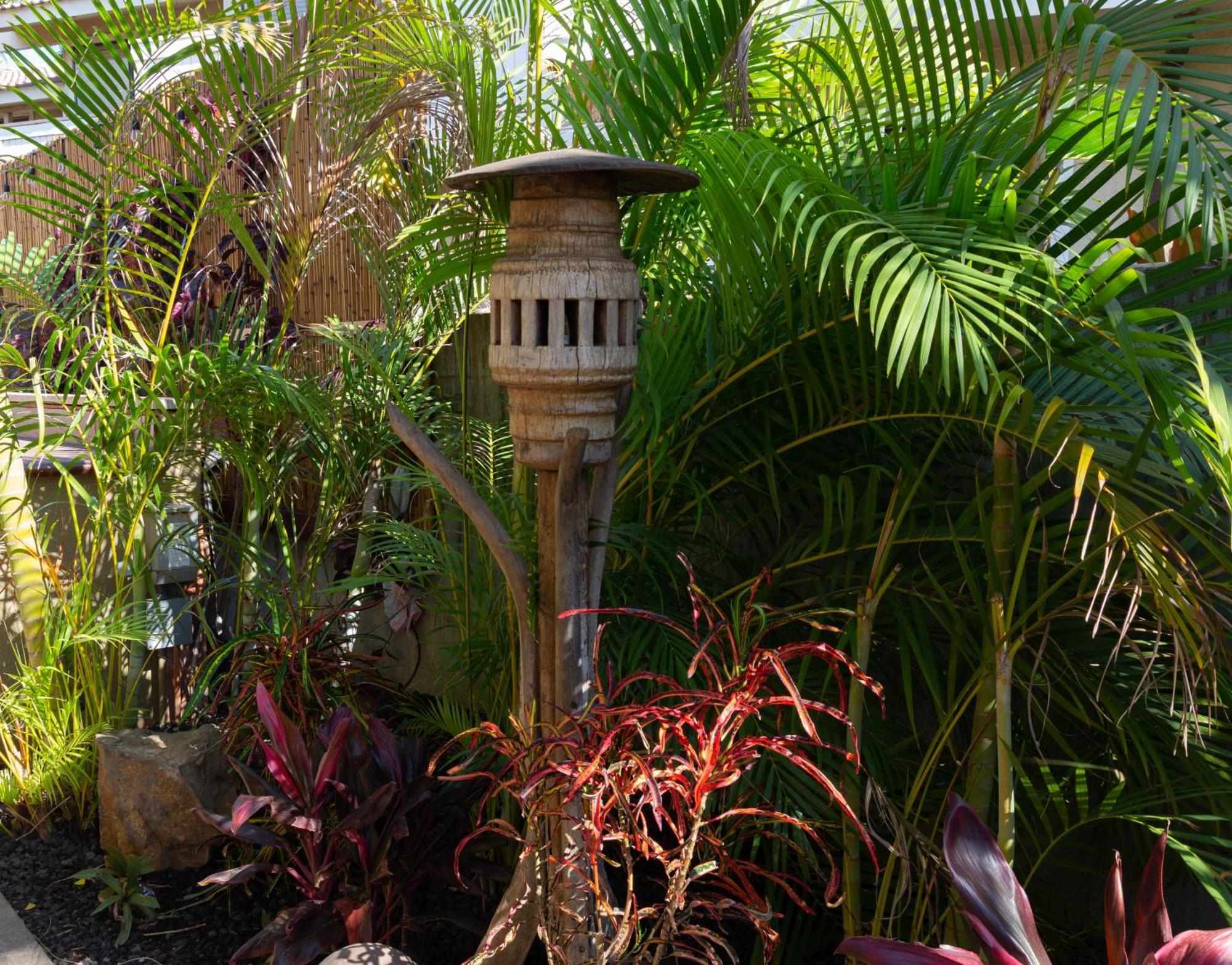 Bamboo Suite, 1 Bedroom, Sleeps 4, Pool & Bbq, Pre-Renovation Summer Sale Kihei Exterior photo